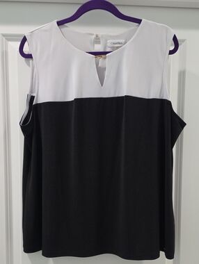 Calvin Klein Black and White Sleeveless Keyhole Camisole